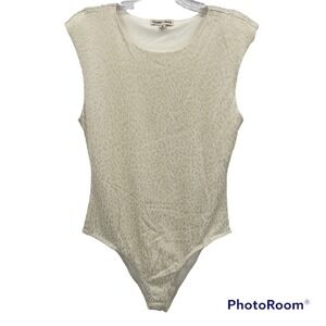 Charmed Hearts Body Suit Pull On Cream Color Sleeveless Snap Women Sz Medium